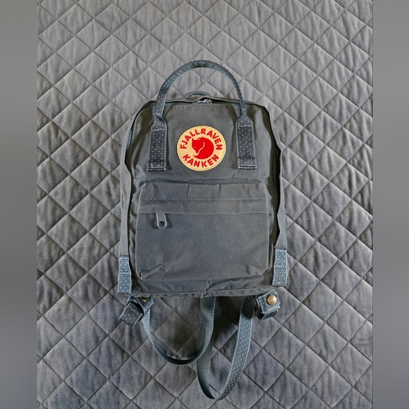bugaboo travel bag donkey 3 Side Luggage Featuring comfortable carry handles Salomon Escape 5 TR Helmet Size:60 (7 1/2) YGroup_cybex-avi